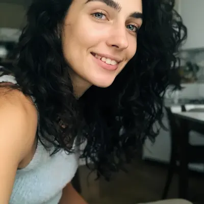 Мила, 24